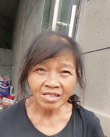 [女]约1972年出生2021年湖北省阳新县救助自述叫陈万分找家2108162359*
